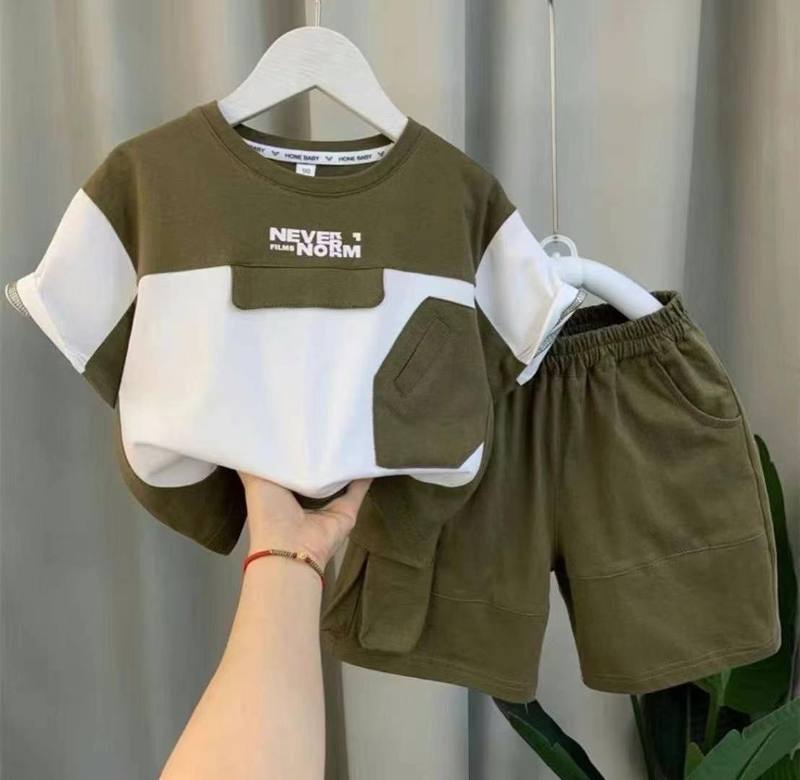 Boys Bear Letter Color Block Suit – Pure Cotton Kids Suit – Rs.1079 – Sheinn Pakistan