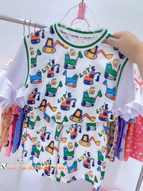 Baby Vehicle Print All-Over Vest Set – Rs.1079 – Sheinn Pakistan