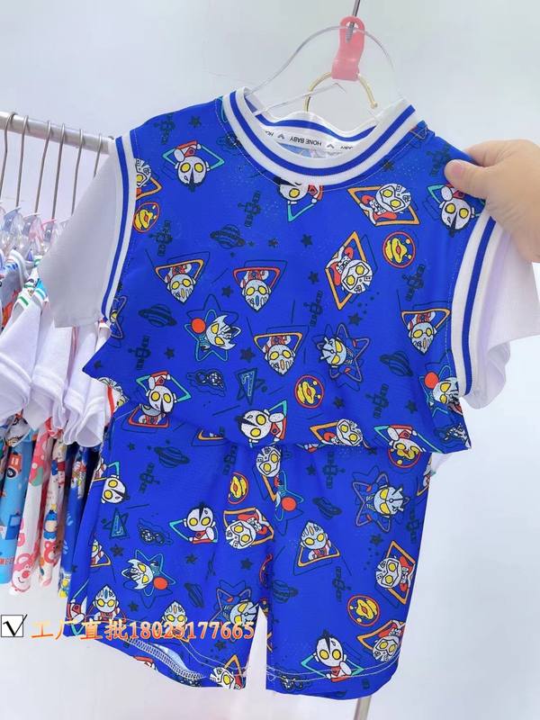 Baby Astronaut Space Print Set – Rs.1079 – She Inn Pakistan