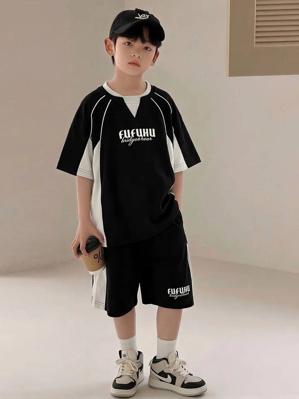 Boys White Oversized Minimal Set – Pure Cotton Kids Suit – Rs.1079 – Sheinn Pakistan