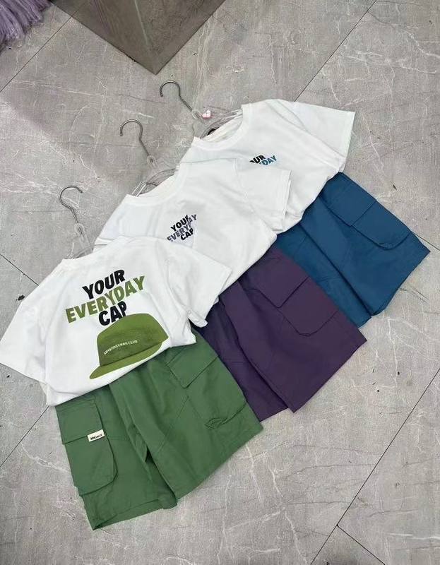 Boys White Cargo Dark Shorts Suit – Pure Cotton Kids Suit – Rs.1079 – Sheinn Pakistan